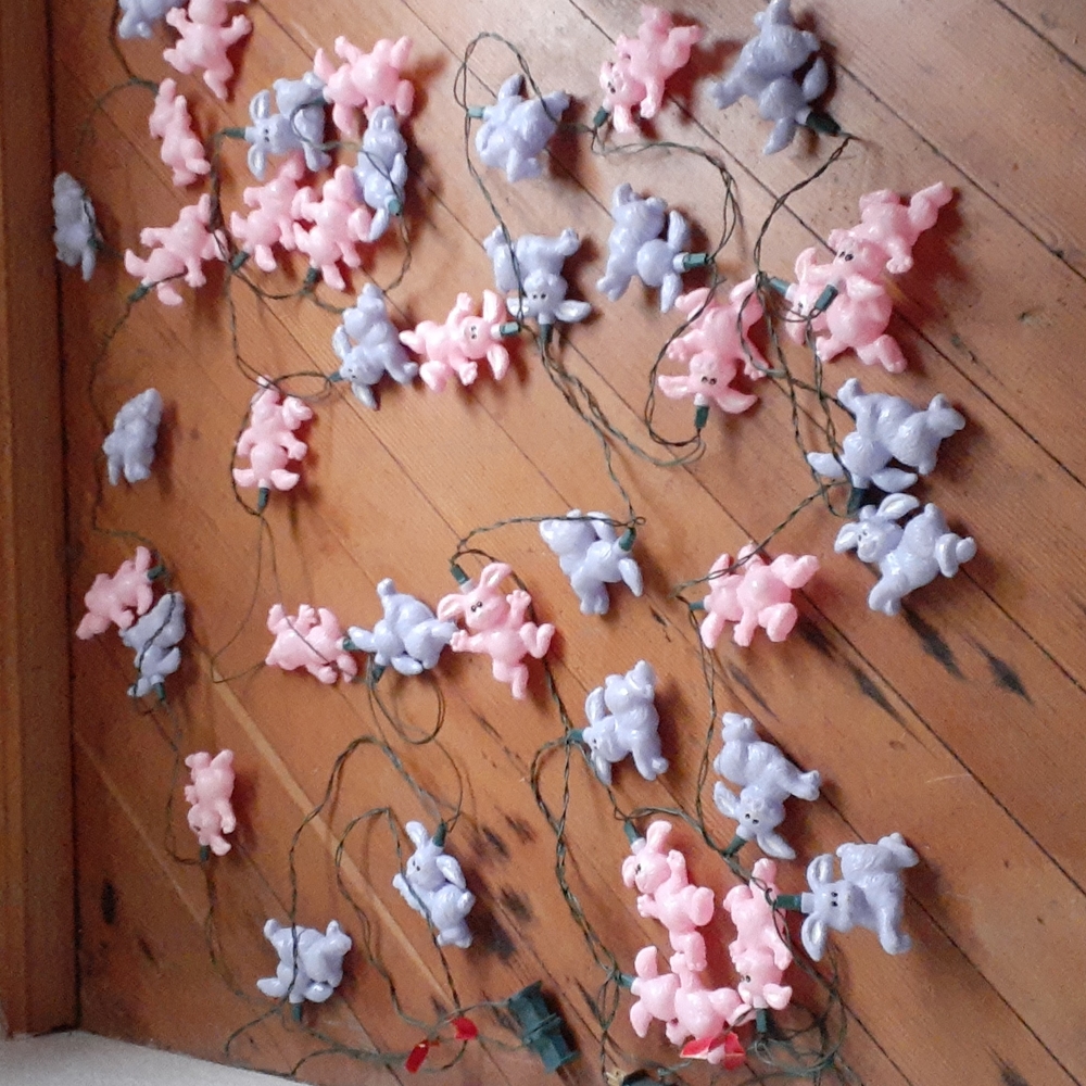 Easter 4 strands of -7 1/2 foot Bunny lights pink and purple vintage